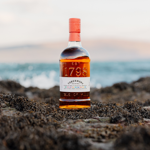 Tobermory hogshead cask whisky in a bottle