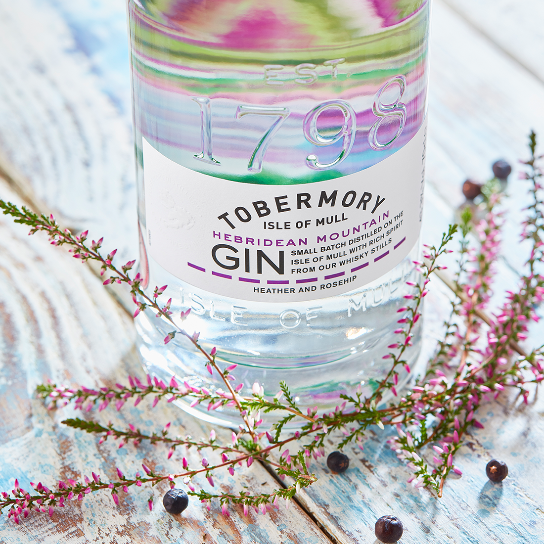 Tobermory award winning gin in a bottle